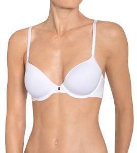 ������� TRIUMPH BODY MAKE-UP ESSENTIALS WHP ����� (70D)