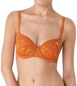 ������� TRIUMPH BODY MAKE-UP BLOSSOM WPM ������� (85E)