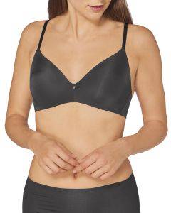 ΣΟΥΤΙΕΝ TRIUMPH BODY MAKE-UP ESSENTIALS P 01 ΜΑΥΡΟ (70B) ΣΟΥΤΙΕΝ TRIUMPH BODY MAKE-UP ESSENTIALS P 01 ΜΑΥΡΟ (70B)