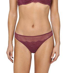 ΣΛΙΠΑΚΙ TRIUMPH LACE SPOTLIGHT STRING ΣΚΟΥΡΟ ΚΟΚΚΙΝΟ (42) ΣΛΙΠΑΚΙ TRIUMPH LACE SPOTLIGHT STRING ΣΚΟΥΡΟ ΚΟΚΚΙΝΟ (42)