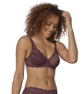 ������� TRIUMPH AMOURETTE 300 W X ���� (100D)