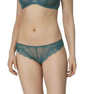  TRIUMPH TEMPTING LACE BRAZILIAN STRING  (XS)