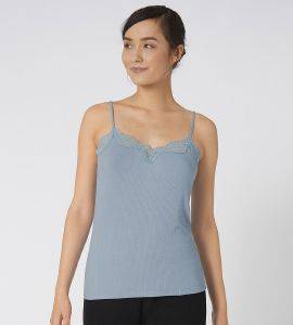 TOP TRIUMPH CLIMATE CONTROL CAMISOLE  (42)