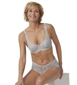 ������� TRIUMPH AMOURETTE 300 WHP X ����� (90C)