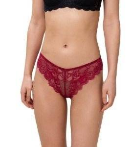  TRIUMPH TEMPTING LACE BRAZILIAN STRING   (XS)