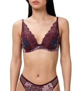 ������� TRIUMPH LAVISH SPOTLIGHT WP ������� (90C)