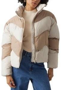 ������� VERO MODA VMWAVE SHORT CONTRAST 10290472 �����/���� (L)