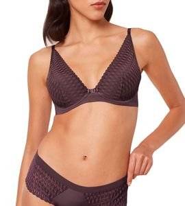 ������� TRIUMPH AURA SPOTLIGHT T WP ����� (85B)