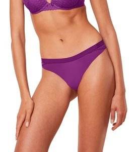  TRIUMPH AURA SPOTLIGHT T HIGH LEG STRING  (40)