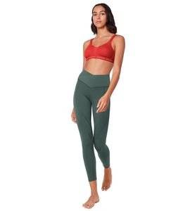  TRIUMPH TRIACTION CARDIO RTW HIGH-RISE LEGGINGS   (L)