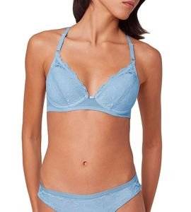 ������� TRIUMPH AMOURETTE CHARM T WP ������� (90E)