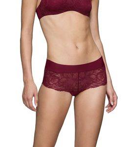 ������� TRIUMPH BODY MAKE-UP ILLUSION LACE SHORTY ������� (46)