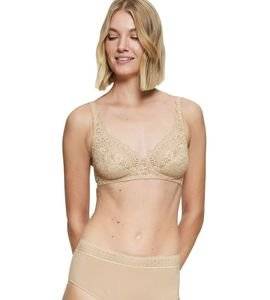 ������� TRIUMPH AMOURETTE N ���� (95C)