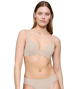  TRIUMPH BODY MAKE-UP ILLUSION WP EX   (85C)