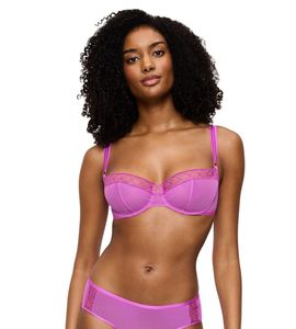  TRIUMPH PALINA COSMIC HEARTBEAT WH   (85F)