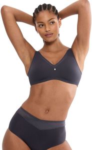 ������� TRIUMPH TRUE SHAPE SENSATION T N01 ������ (80D)