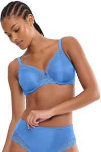 ������� TRIUMPH LADYFORM SOFT T W01 ���� (90E)