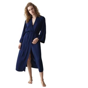 ����� TRIUMPH AMOURETTE JACQUARD LONG ROBE ������ ���� (36-38)
