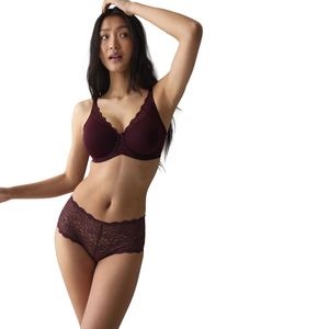������� TRIUMPH AMOURETTE W01 ������� (80D)