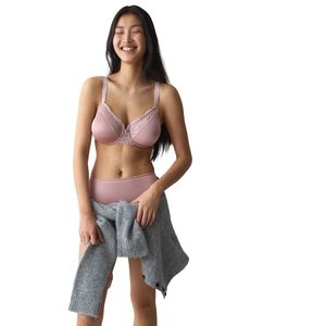 ������� TRIUMPH LADYFORM SOFT T W01 ��� (95E)