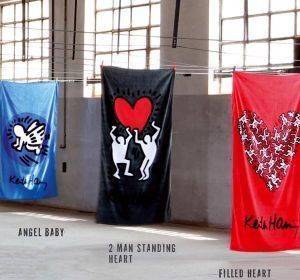 ΠΕΤΣΕΤΑ ΘΑΛΑΣΣΗΣ ANGEL BABY BY KEITH HARING ΠΕΤΣΕΤΑ ΘΑΛΑΣΣΗΣ ANGEL BABY BY KEITH HARING