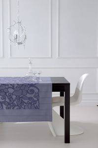 �������������� ������� GUEST, 180X270