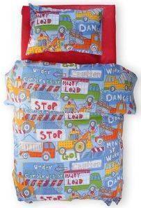   3 NEF NEF JUNIOR MEN AT WORK