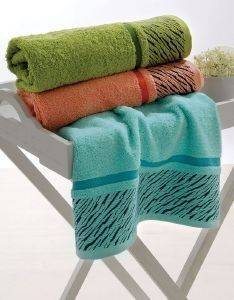   STAY IN TORTUGA  (3TEM)