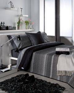 ��� �������� ���� NAF NAF MYSTIC C18 ����