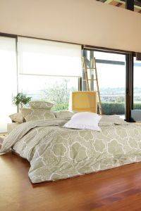 ��� �������� ���� STAY IN BY KENTIA PETOUNIA 36