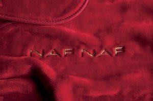ΚΟΥΒΕΡΤΑ NAF NAF CHIC ΥΠΕΡΔΙΠΛΗ ΚΟΚΚΙΝΟ C02 220X240CM ΚΟΥΒΕΡΤΑ NAF NAF CHIC ΥΠΕΡΔΙΠΛΗ ΚΟΚΚΙΝΟ C02 220X240CM