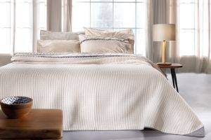 �������� ��������� GUY LAROCHE DIAMANTE ICE ���� 100%������� 230X250CM