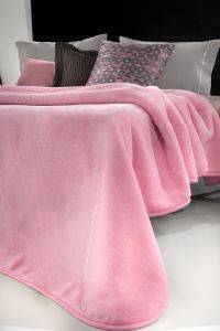 �������� ���� GUY LAROCHE SMOOTH POLYESTER PINKY 160X220CM