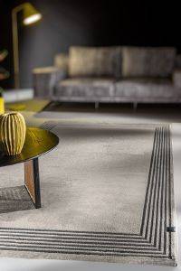  GUY LAROCHE FONTAIN  VISON 100% SILK POLYESTER 190X290CM