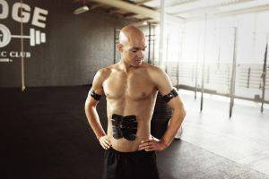 ΣΥΣΚΕΥΗ ΕΚΓΥΜΝΑΣΗΣ ΜΥΩΝ MEDISANA EMS BODY TRAINER ΣΥΣΚΕΥΗ ΕΚΓΥΜΝΑΣΗΣ ΜΥΩΝ MEDISANA EMS BODY TRAINER