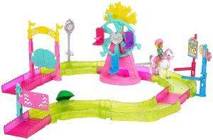 �ARBIE PLAYSET ON THE GO MOTORIZED - CARNIVAL [FHV70]