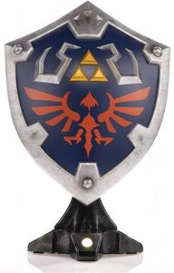 F4F THE LEGEND OF ZELDA: BREATH OF THE WILD ? HYLIAN SHIELD COLLECTORS PVC STATUE (29CM) (BOTWHC)