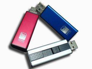 TOMATO 8GB T-SLIDE SILVER