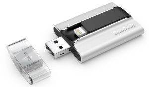 SANDISK IXPAND FLASH DRIVE 32GB FOR IPHONE / IPAD SDIX-032G-G57