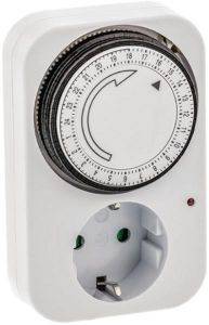 VALUELINE VLTIMER01 24 HOUR TIMER SWITCH ANALOGUE INDOOR WHITE