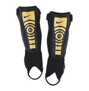 ������������ NIKE YOUTH �90 PROTEGA SHIELD II �����/����� (L)