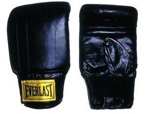 ΓΑΝΤΙΑ ΣΑΚΟΥ EVERLAST BOSTON PVC ΜΑΥΡΑ (XL) ΓΑΝΤΙΑ ΣΑΚΟΥ EVERLAST BOSTON PVC ΜΑΥΡΑ (XL)