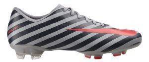 ΠΑΠΟΥΤΣΙ NIKE MERCURIAL VICTORY II CR FG ΜΑΥΡΟ/ΑΣΗΜΙ (USA:8.5, EU:42) ΠΑΠΟΥΤΣΙ NIKE MERCURIAL VICTORY II CR FG ΜΑΥΡΟ/ΑΣΗΜΙ (USA:8.5, EU:42)