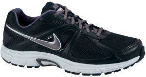 ΠΑΠΟΥΤΣΙ NIKE DART 9 ΜΑΥΡΟ/ΑΣΗΜΙ (USA:8.5, EU:42) ΠΑΠΟΥΤΣΙ NIKE DART 9 ΜΑΥΡΟ/ΑΣΗΜΙ (USA:8.5, EU:42)
