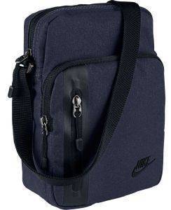 �������� NIKE CORE SMALL ITEMS 3.0 ���� ������