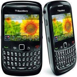 BLACKBERRY CURVE 8520