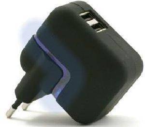 MCA DOUBLE USB TRAVEL CHARGER