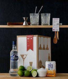CAIPIROSKA GIFT BOX - ΔΕΚΑΤΕΣΣΕΡΑ (14) ΣΕΡΒΙΡΙΣΜΑΤΑ CAIPIROSKA GIFT BOX - ΔΕΚΑΤΕΣΣΕΡΑ (14) ΣΕΡΒΙΡΙΣΜΑΤΑ