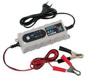 ��������� ��������� AMPEROMATIC 6/12V 4,2A