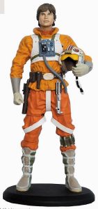 ATTAKUS STAR WARS LUKE SNOWPEEDER PILOT STATUE (SW050)